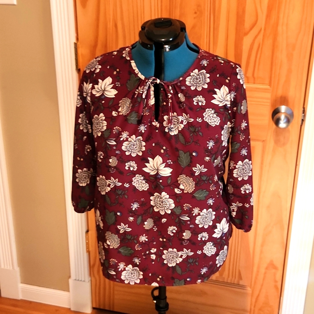 Soft, vintage-style print top
